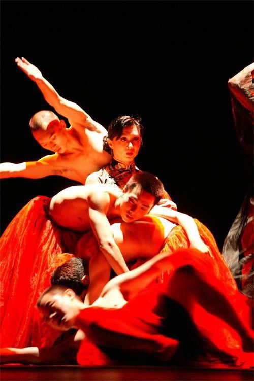 金星变性前的妻子原来这么美丽,如今发展令人