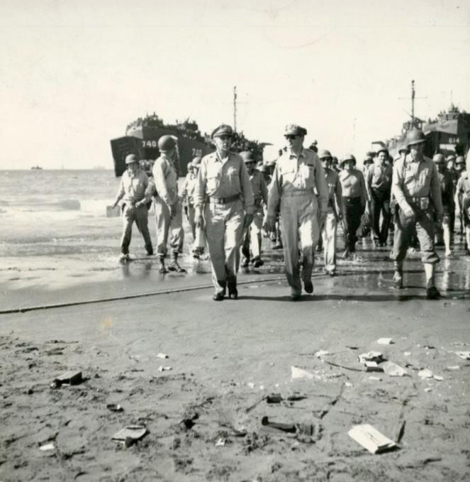 在麦克阿瑟登陆吕宋岛后几个月，他就把昔日击败他的山下奉文赶回了吕宋岛的雨林深处。