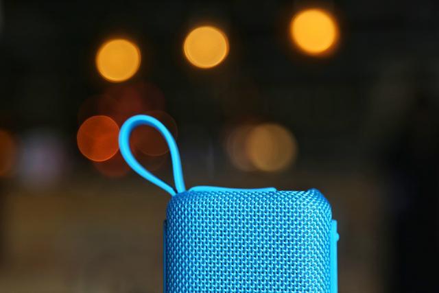 不只是蓝牙音箱 还是贴身万事通管家,DOSS超