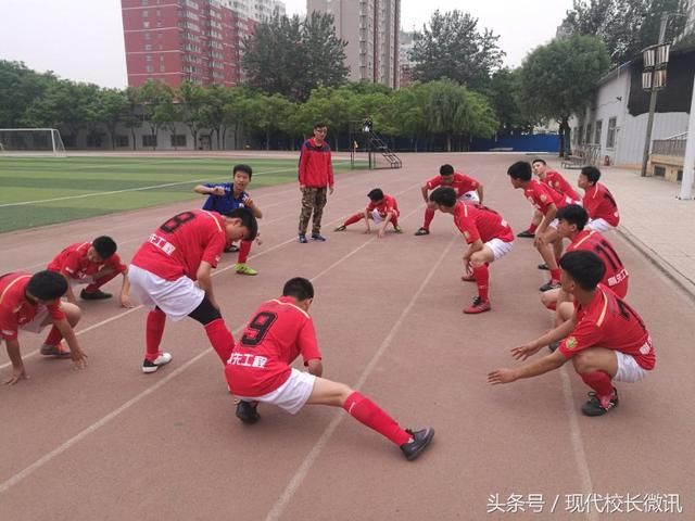 直通校园万柏林区实验中学参加太原市足球乙级