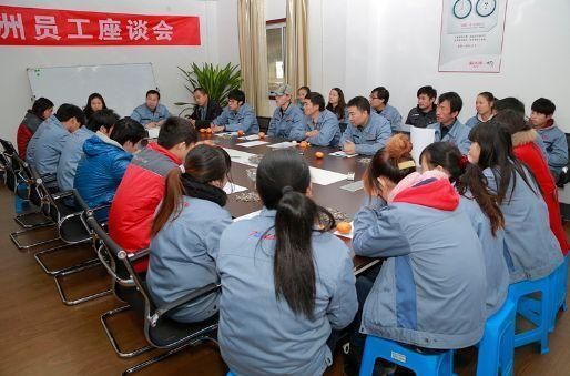 新主管上任后,老员工纷纷辞职,老板暗查知道原