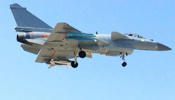 秒杀歼10 直追歼16!美军F35开启野兽模式超