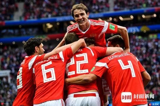 东道主首战不败定律再次延续 俄罗斯大胜沙特