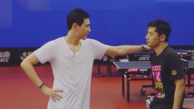 张继科点评蔡宜达唱功 直言“拖泥带水” 张继科点评蔡宜达唱功 直言“拖泥带水”