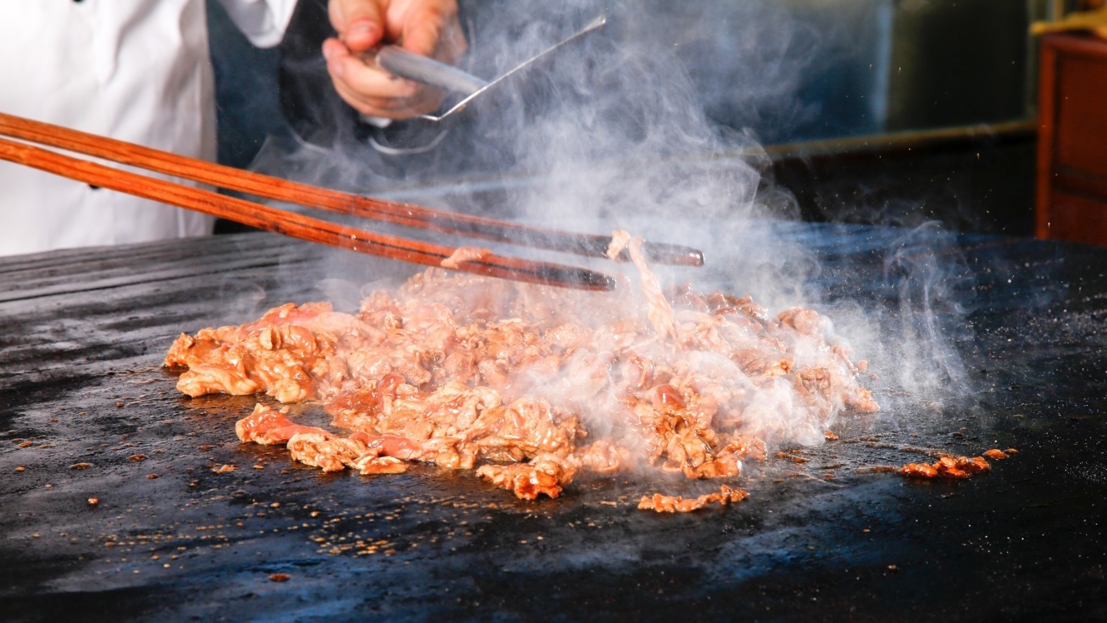 非遗美食立秋受宠  南宛北季“武吃”预订火