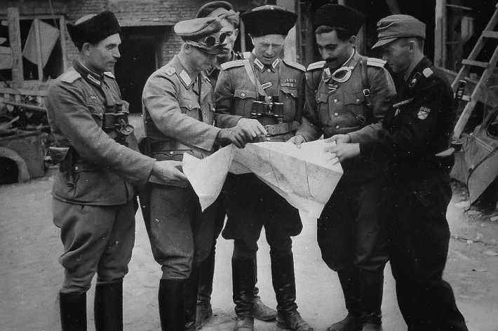 1944年华沙起义被德军镇压因为苏联临时倒戈? 1944年华沙起义被德军镇压因为苏联临时倒戈?
