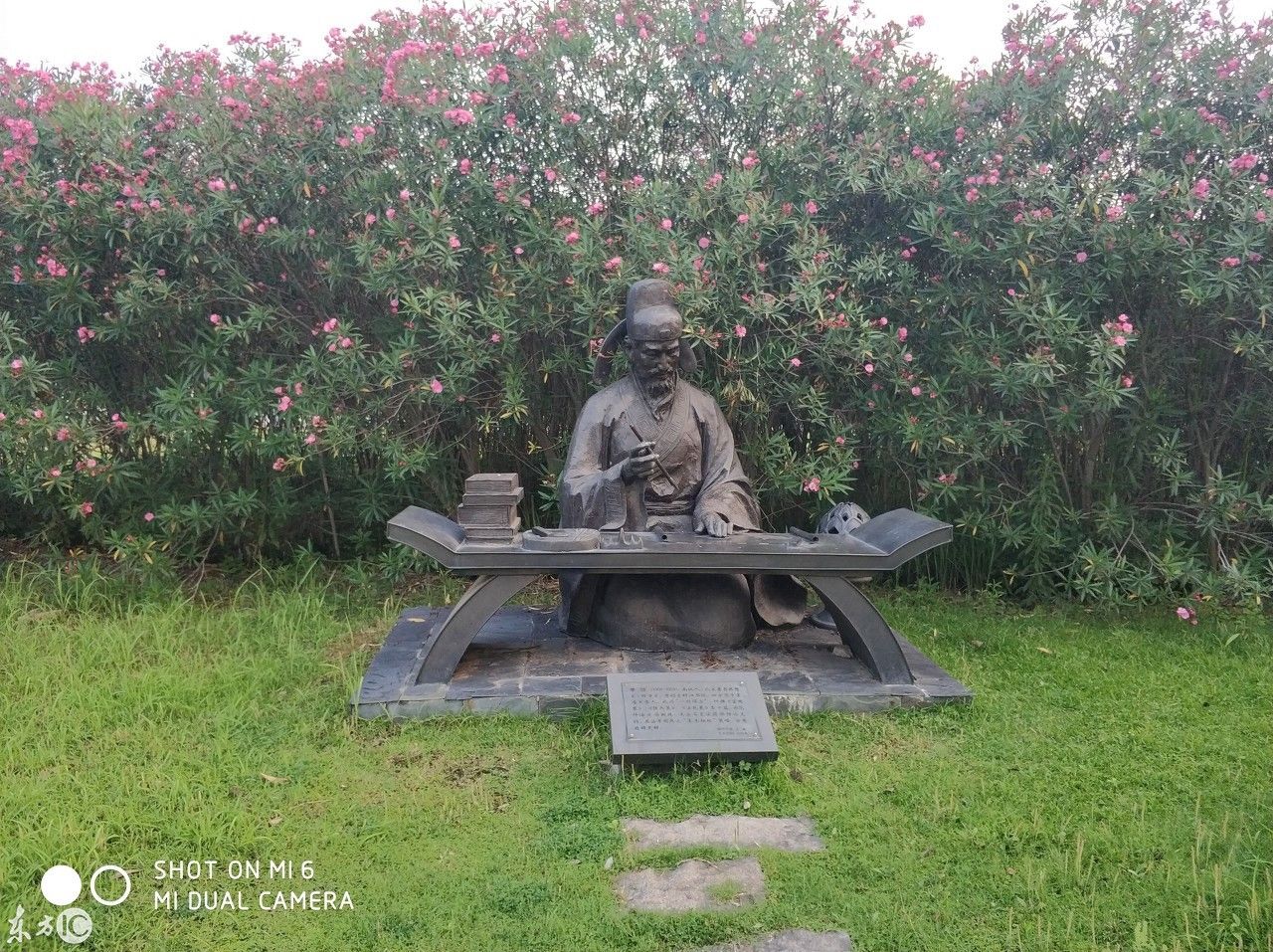 江西抚州:抚州名人雕塑园掠影