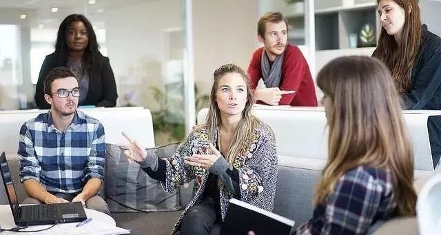 我都要离职了,你干嘛还不走?