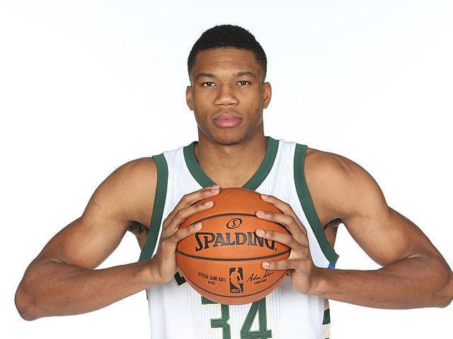 美媒体列出新赛季会爆发的球员名单,看好哪几