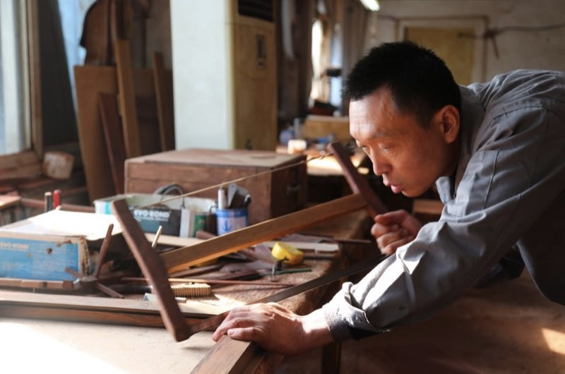 你腕上珠子弱爆了!一块木料 看顶级工匠如何打磨