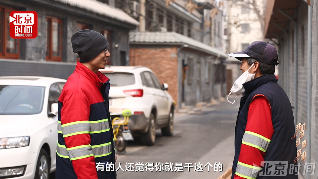 大学生“厕所管家”和他的200多座公厕