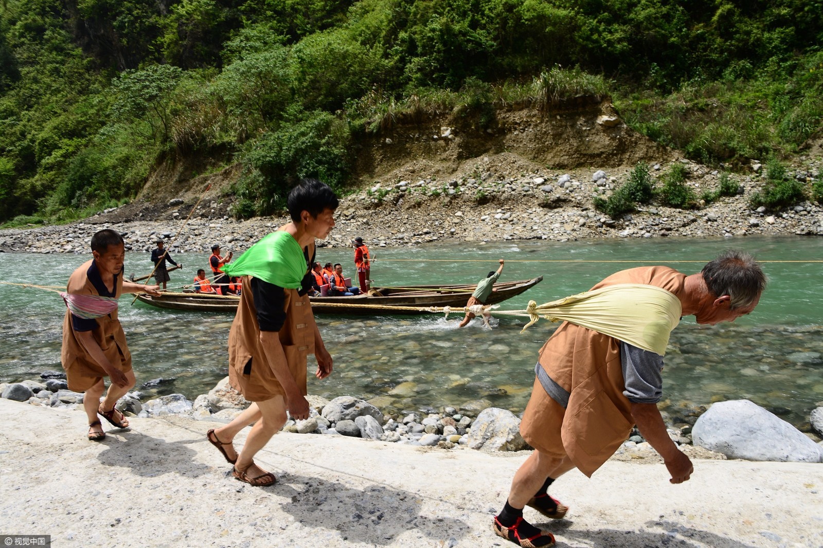 长江三峡纤夫