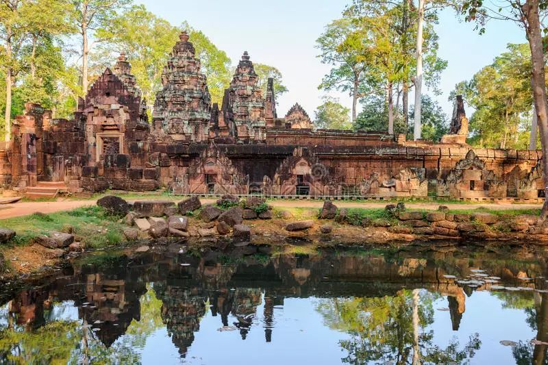 芭蕉不展丁香结,中年男女的禁忌之恋!