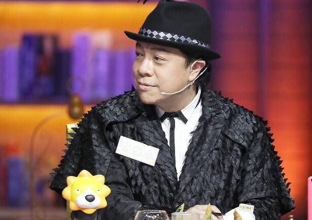 知悉台湾娱乐圈大事小情的著名主持人,蔡康永为伊能静下出了这样的