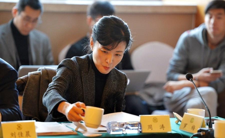 据媒体报道,6日,全国政协十二届五次会议青联界别讨论会.