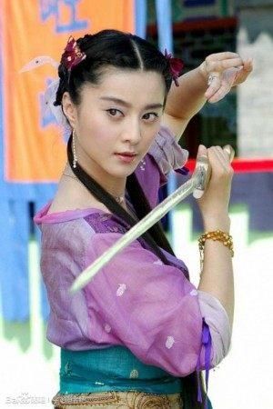 梳流苏髻的古装女子,刘亦菲第二,第一是她成为