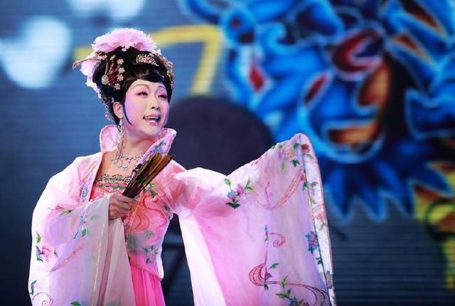 佛系的李玉刚,自诩白莲花!