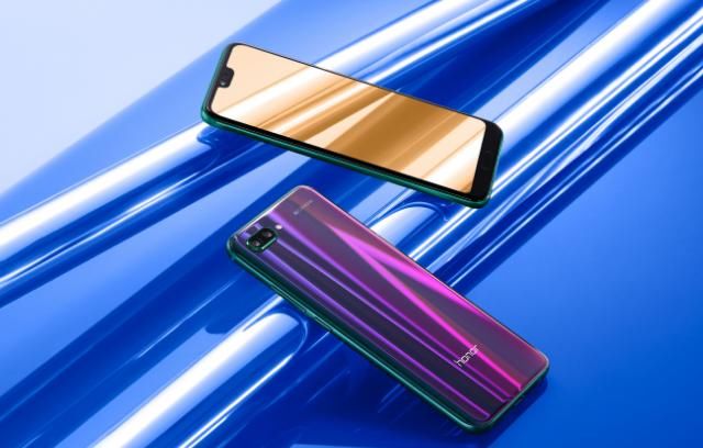 荣耀10和荣耀V10傻傻分不清,真正区别在这里