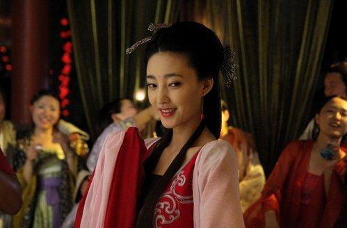 林更新王丽坤恋情再添坐实证据!这次真中了坤