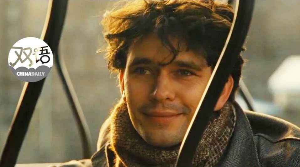 与暴雨赛跑!泰国4名被困小球员获救,1名救援人