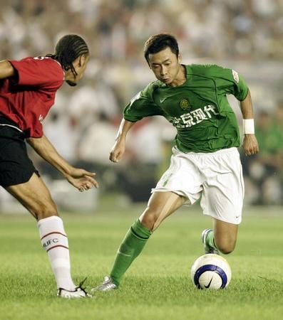 中国职业足球自由转会第一人!38岁复出征战西