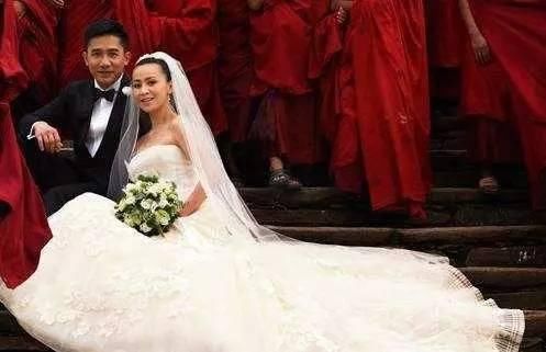 梁朝伟、黄晓明婚礼随礼名单曝光!网友:明星都