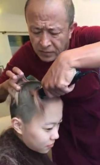 天后女儿疑似出家,李连杰上师亲自梯度,网友表