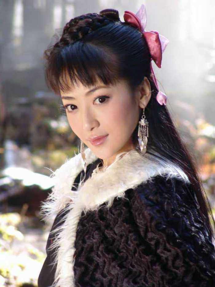 神雕中4版"郭芙",毛晓彤可爱,陈紫函清冷,最后一位堪称经典