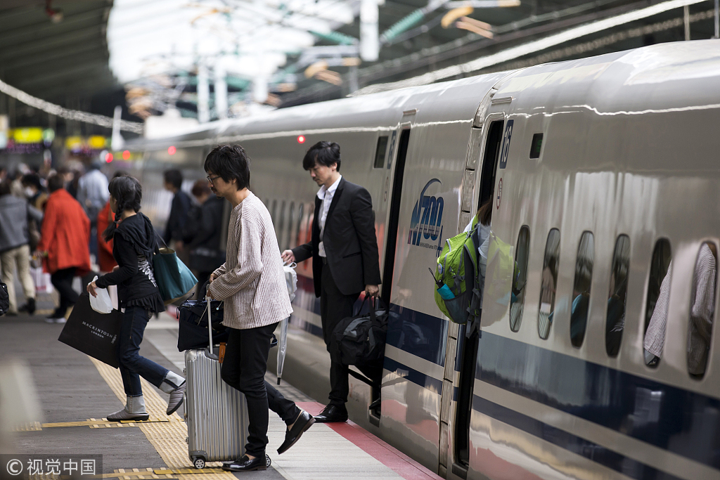 新幹線又出烏龍 乘務員乘客都沒來得及上車就發車了