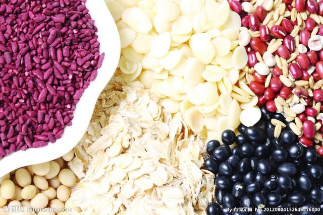 4岁宝宝口吐白沫,抢救无效死亡,医生说:这种东