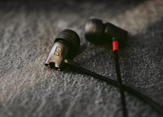 媲美万元旗舰:森海塞尔IE800s试听