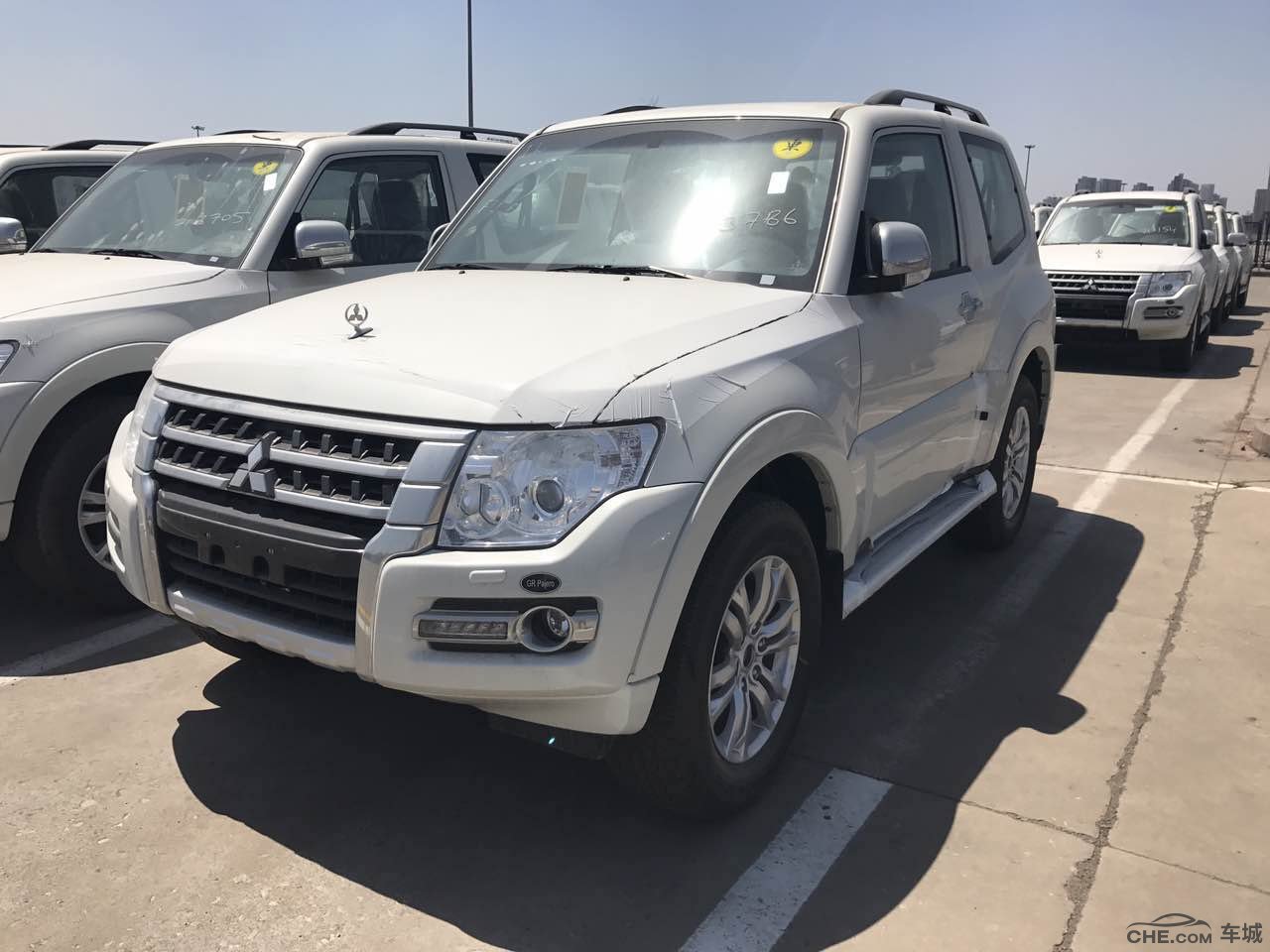 全新进口2017款三菱帕杰罗 三门越野 现车让利特价疯狂惠