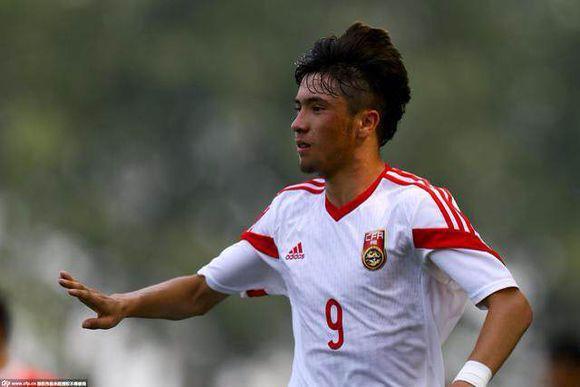 叶尔凡或试训欧洲豪门 却突显新疆足球尴尬境