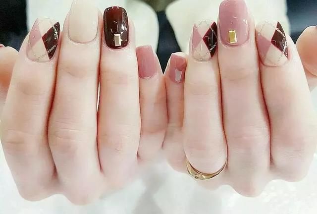 十二星座专属美甲色,天蝎座车厘子色真的美上