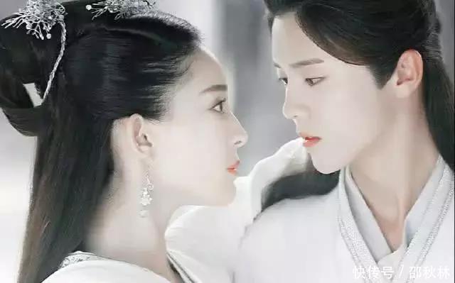 赵丽颖终于出山!出演新剧疑将与蔡徐坤组CP,网