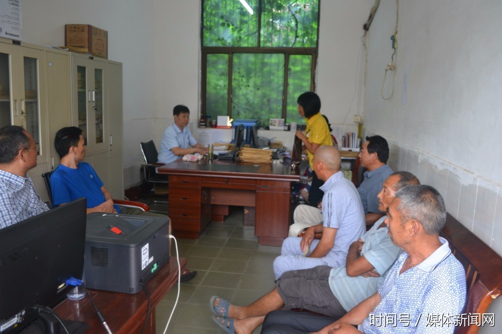 残疾人遇车祸伤身又伤心 潢川法院执行法官不