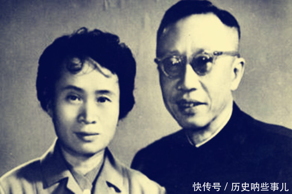 溥仪特赦后重游故宫,看到光绪帝的画像,溥仪:挂