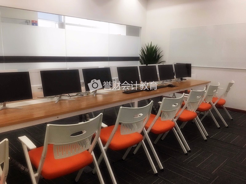 在成都会计培训机构,零基础学初级会计难吗?