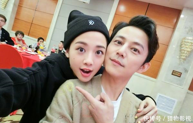 何炅最宠的三个女人,谢娜赵丽颖红得发紫,唯独