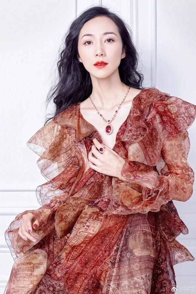 颜值演技才华都在线的女神韩雪:这才是京圈格