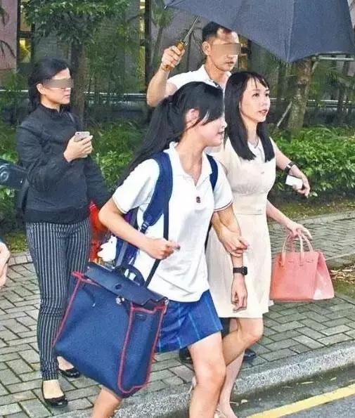 如何评价香港女首富甘比的逆袭人生