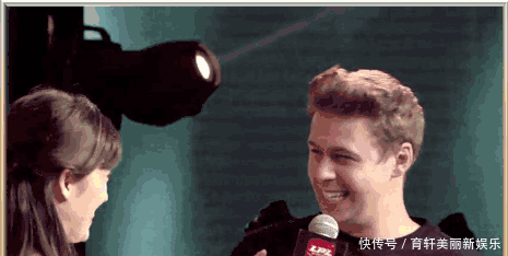 UZI一波神级操作让LPL夏季赛以最完美形式结