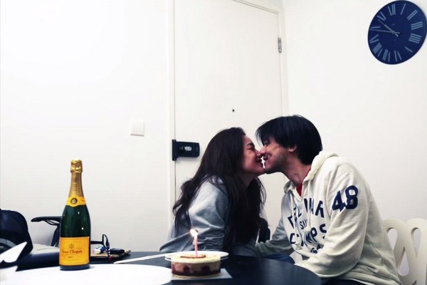 舒淇热恋私照首曝光 与冯德伦闭眼轻吻 舒淇热恋私照首曝光 与冯德伦闭眼轻吻