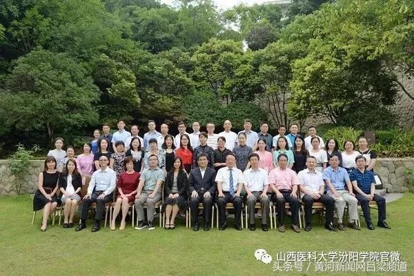 医科大汾阳学院参加新加坡护理专业专科奖学金