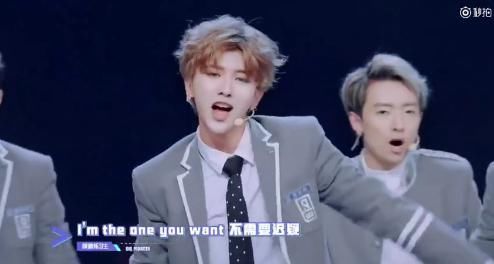 蔡徐坤个人资料 曾是尚雯婕的学员,在节目碾压