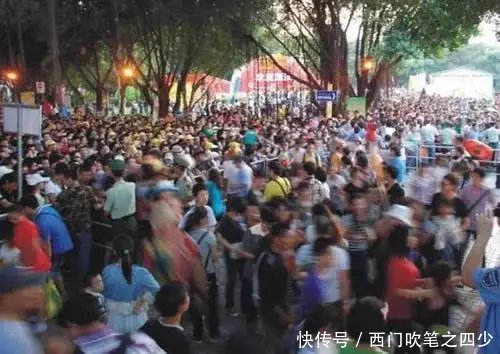 2050年中国人口会有多少:人口预测专家给出了
