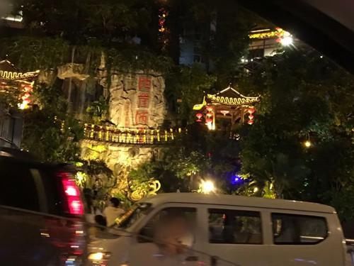 重庆特色小吃有哪些?火锅最好吃,酸辣鸡爪当零食