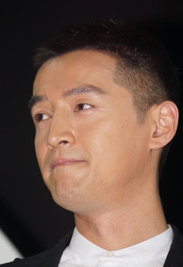 胡歌竟成薛佳凝老板,投资其工作室融为一家,网