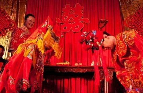 继母用女儿的20万彩礼给弟弟付首付,女婿一气