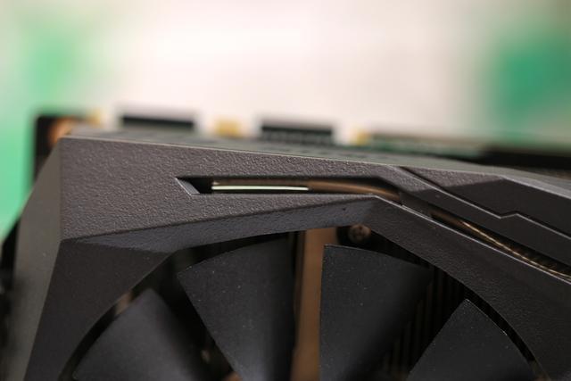 挑战高分辨率CSGO,入手GTX1080组RGB游戏